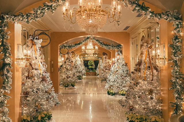 Decor Christmas Tree Hallway